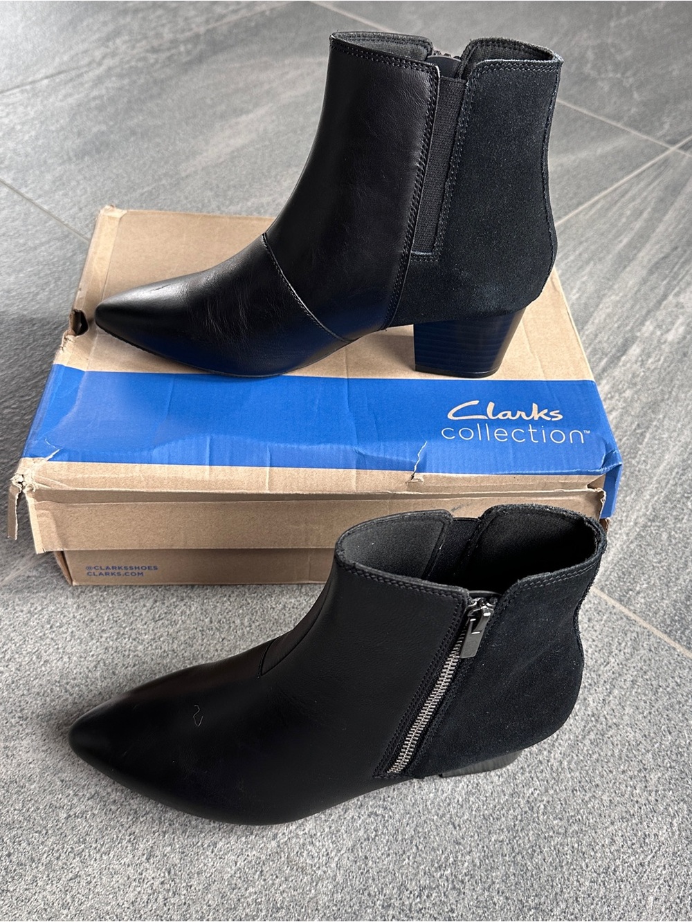 NIB Clarks "Ellanie Vibe" Black Leather Pointed Toe Ankle Booties Side Zip 7.5 - Picture 13 of 14